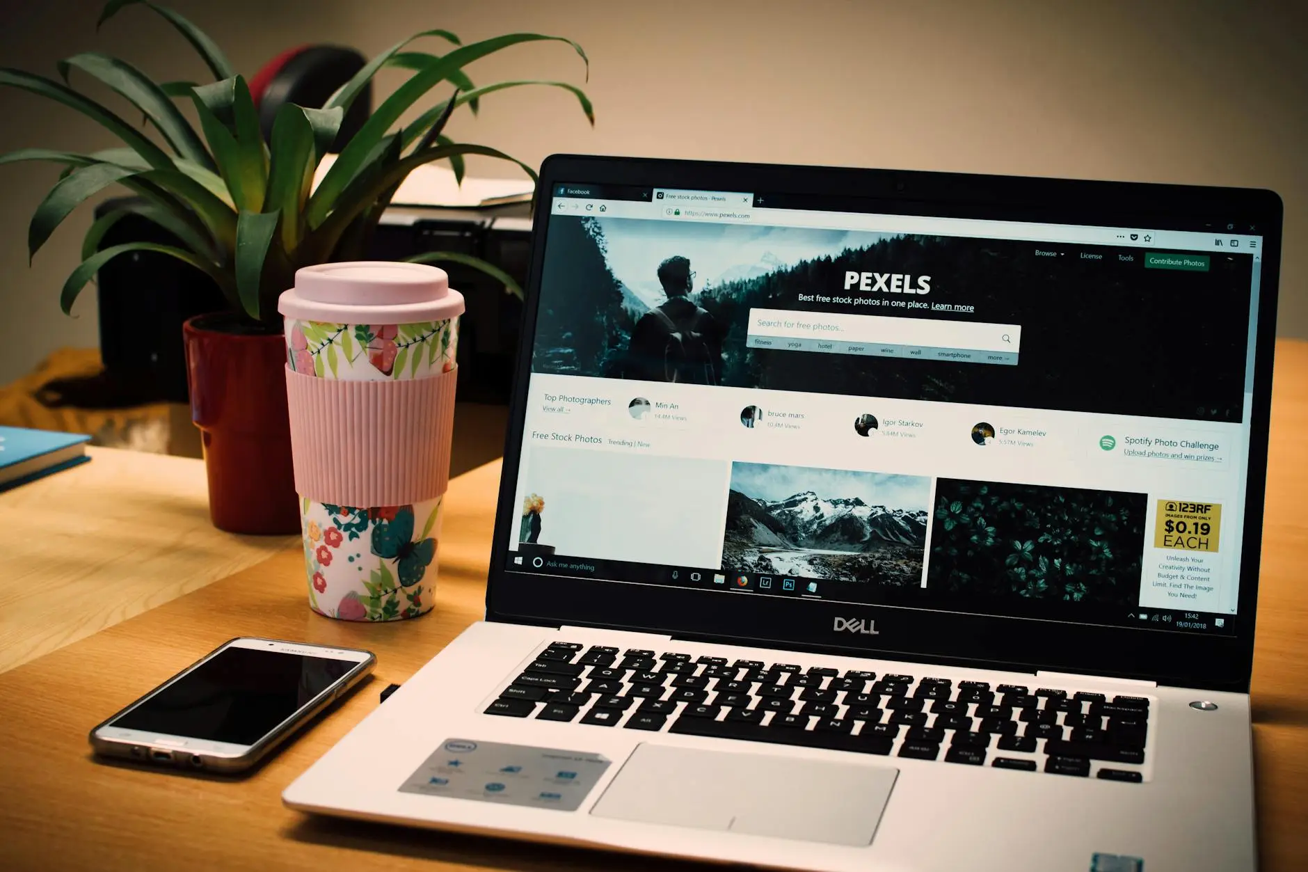 Desain website profesional untuk perusahaan di Jakarta oleh ABYKIN Technology