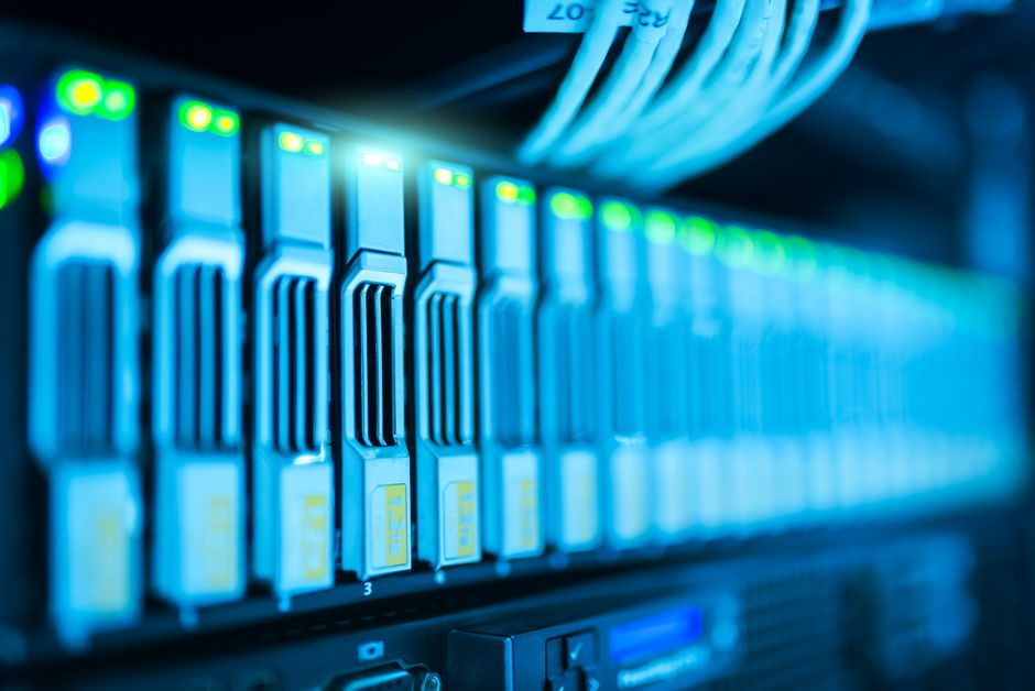Kapan Bisnis Membutuhkan cara memilih server untuk perusahaan